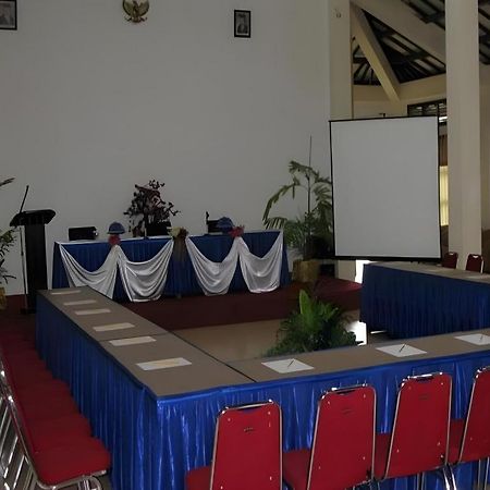 Wonua Monapa Hotel Resort Kendari Extérieur photo