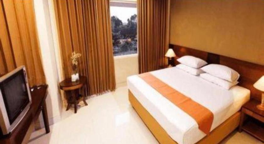 Wonua Monapa Hotel Resort Kendari Extérieur photo